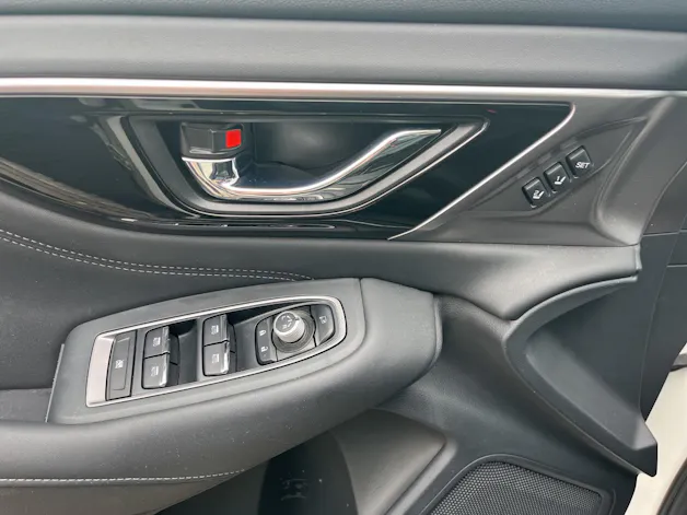 Subaru Outback 2.5i Luxury