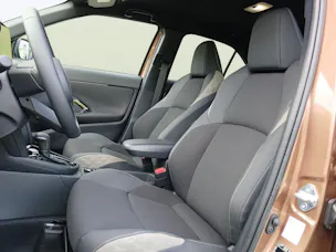 Toyota Yaris Cross 1.5 VVT-i HSD Premium AWD-i