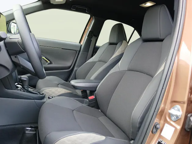 Toyota Yaris Cross 1.5 VVT-i HSD Premium AWD-i
