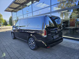 MERCEDES-BENZ V 250 d Avantgarde lang Van