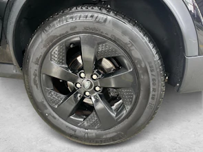 Fahrzeugbild LAND ROVER Discovery Sport 2.0 SD4 200 SE
