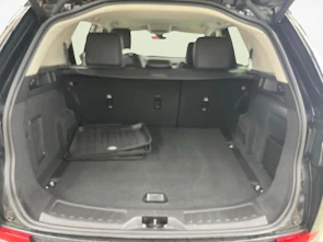 Fahrzeugbild LAND ROVER Discovery Sport 2.0 SD4 200 SE