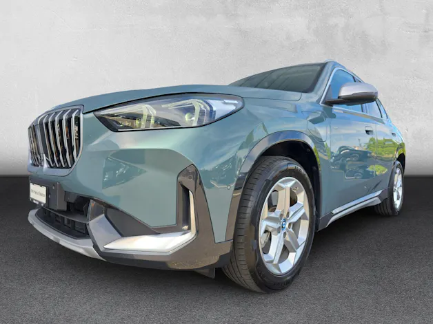 BMW X1 30e xLine xDrive  U11  (CH) AHK