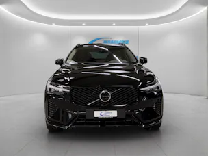 VOLVO XC60 2.0 B5 MH Plus Dark AWD