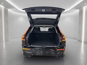VOLVO XC60 2.0 B5 MH Plus Dark AWD