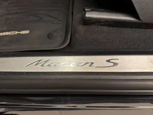 PORSCHE Macan S