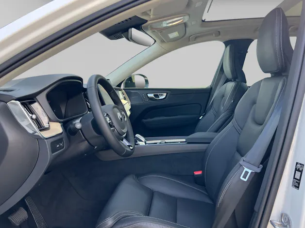 VOLVO XC60 2.0 T8 TE Ultra Dark eAWD