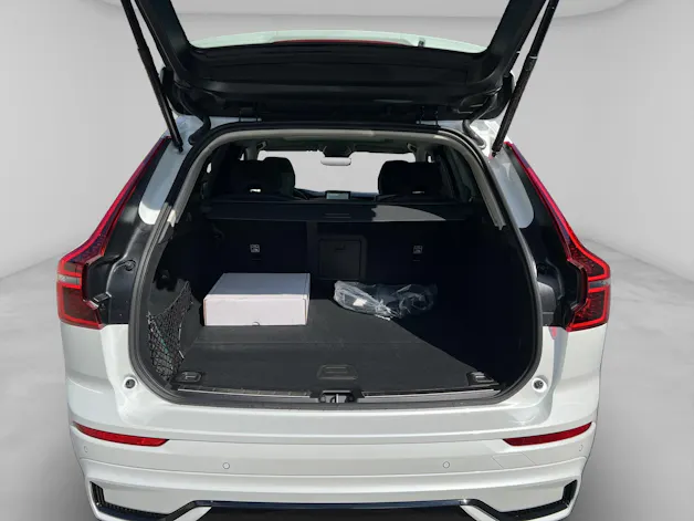 VOLVO XC60 2.0 T8 TE Ultra Dark eAWD