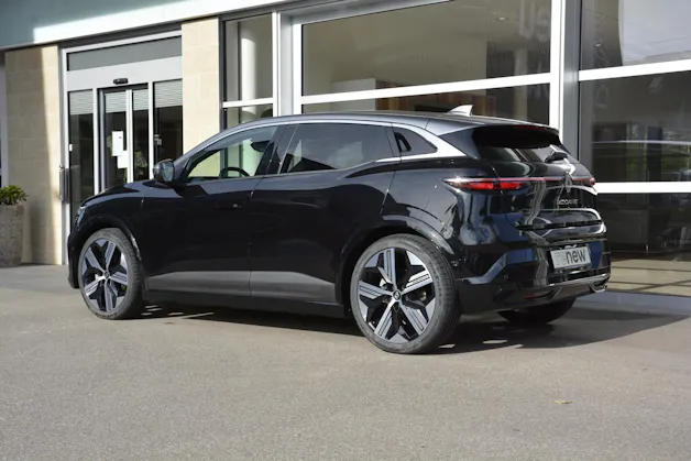 RENAULT Mégane E-Tech iconic