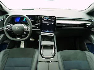 RENAULT Rafale 1.2 E-Tech Plug-in Atelier Alpine