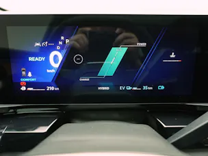 RENAULT Rafale 1.2 E-Tech Plug-in Atelier Alpine