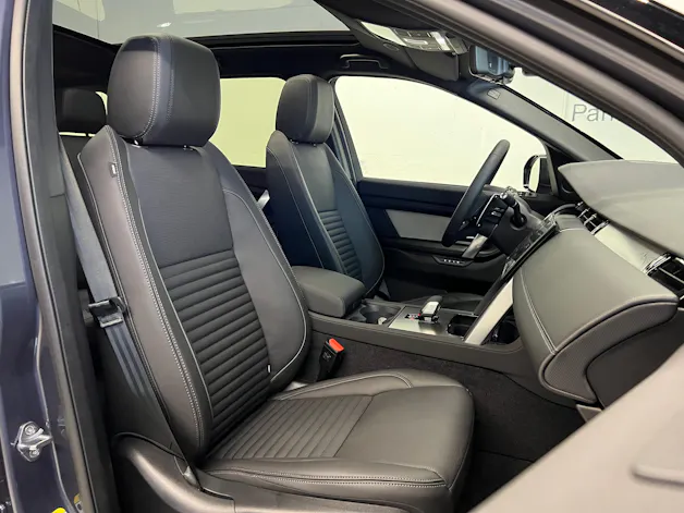 Land Rover Discovery Sport 1.5 T 270e Landmark