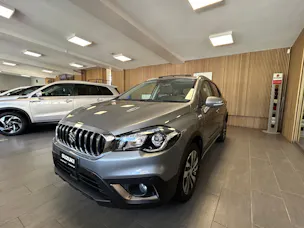 Suzuki SX4 S-Cross 1.4 T Piz Sulai Top Hybrid 4x4