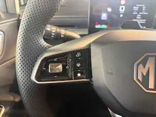 MG MG4 EV URBAN 54 kWh Premium