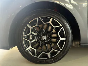 MG MG4 EV URBAN 54 kWh Premium
