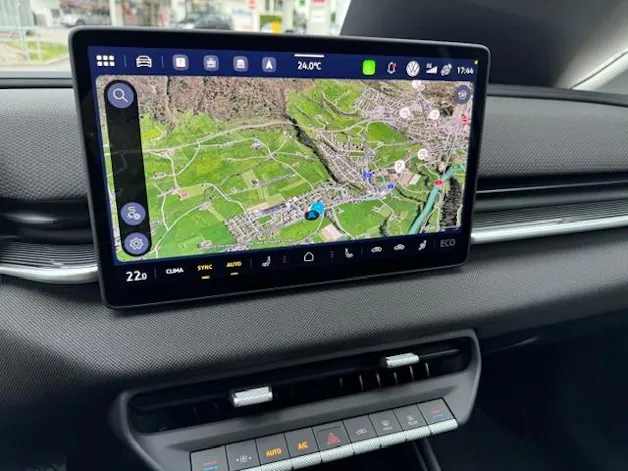 VW ID.Polo Life Edition One 52kWh / 210PS / Reichweite 454Km.