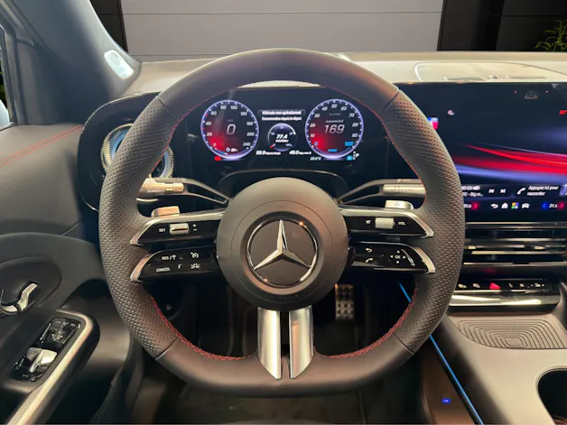 MERCEDES-BENZ GLB 350 85kWh EQ 4 Matic