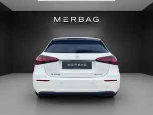 MERCEDES-BENZ A 250 4Matic 8G-DCT