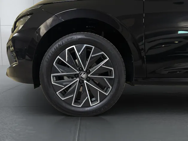 SKODA Kamiq 1.0 TSI Dynamic DSG