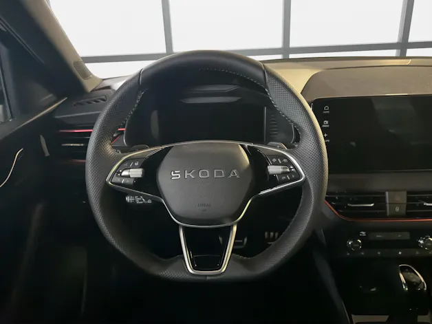 SKODA Kamiq 1.0 TSI Dynamic DSG