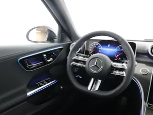 MERCEDES-BENZ C 220 d T 4 M Swiss Star