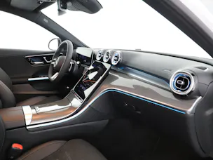 MERCEDES-BENZ C 220 d T 4 M Swiss Star