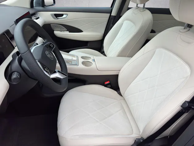 MG S6 EV 77kWh Luxury AWD