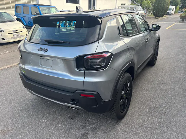 JEEP Avenger 1.2 Turbo MHEV Upland Sky 4xe