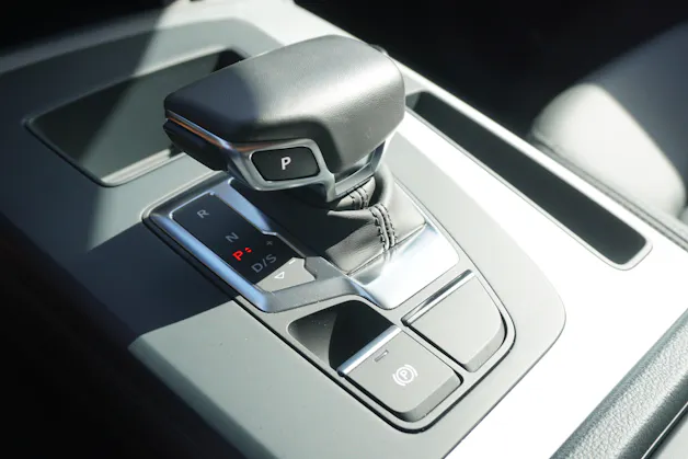 AUDI Q5 45 TFSI S-line quattro S-tronic