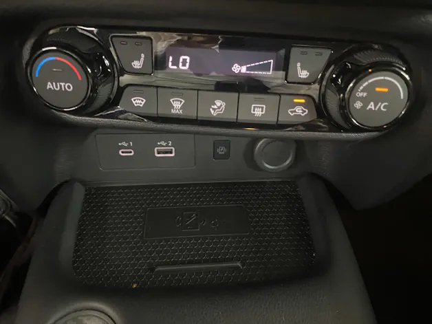 NISSAN Juke 1.6 FHEV Tekna