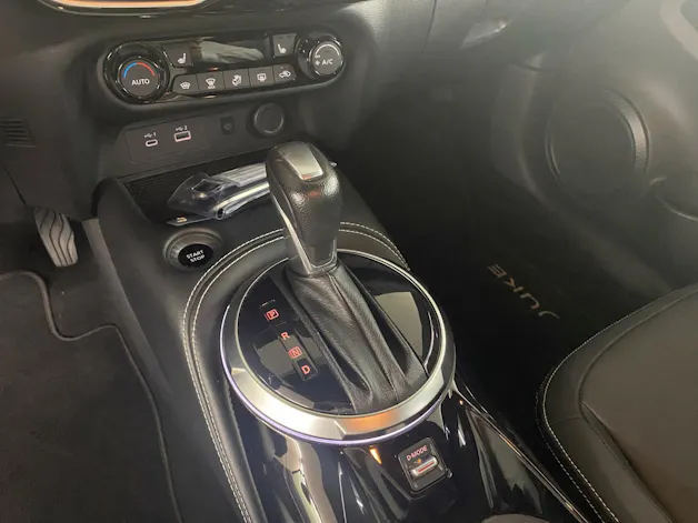 NISSAN Juke 1.6 FHEV Tekna