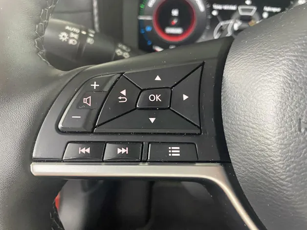 NISSAN Juke 1.6 FHEV Tekna