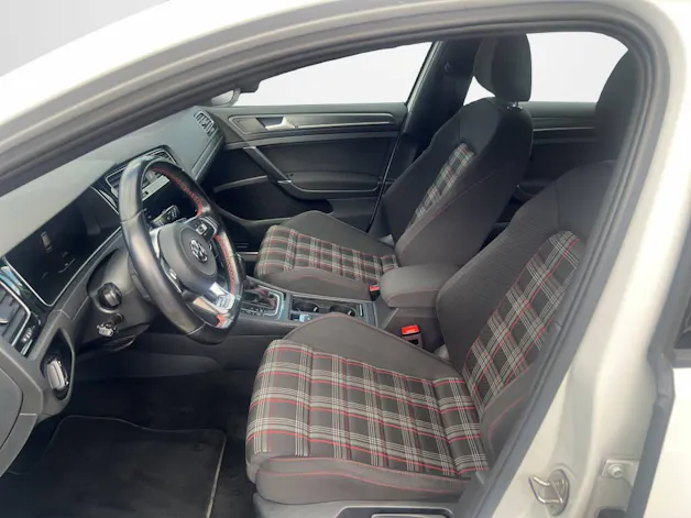 VW Golf VII 2.0 TSI GTI Performance DSG