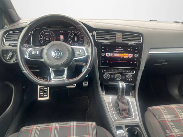 VW Golf VII 2.0 TSI GTI Performance DSG