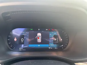 VOLVO XC60 B5 Benzin Mild Hybrid AWD Plus Black Edition