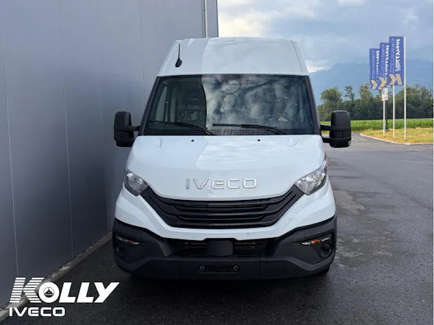 IVECO 35S16BA8 V 3520L mm