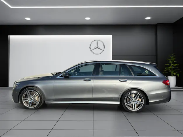MERCEDES-BENZ E 400 AMG Line 4 Matic