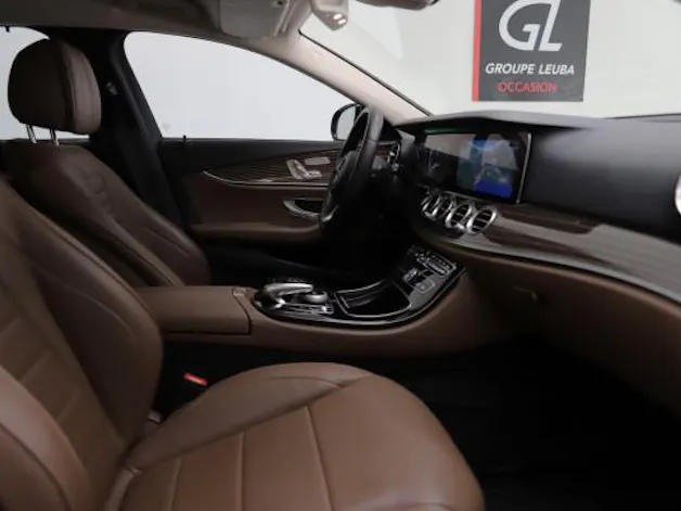 MERCEDES-BENZ E 400 AMG Line 4 Matic