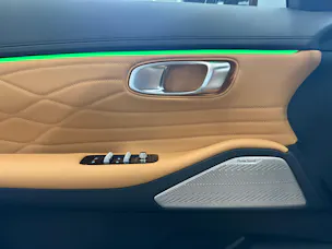 Geely Starray EM-i MAX + PHEV