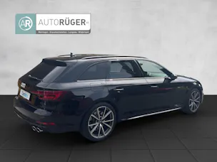 AUDI S4 Avant 3.0 TFSI quattro tiptronic