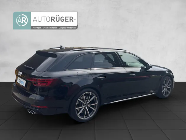 AUDI S4 Avant 3.0 TFSI quattro tiptronic