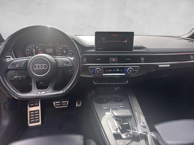 AUDI S4 Avant 3.0 TFSI quattro tiptronic