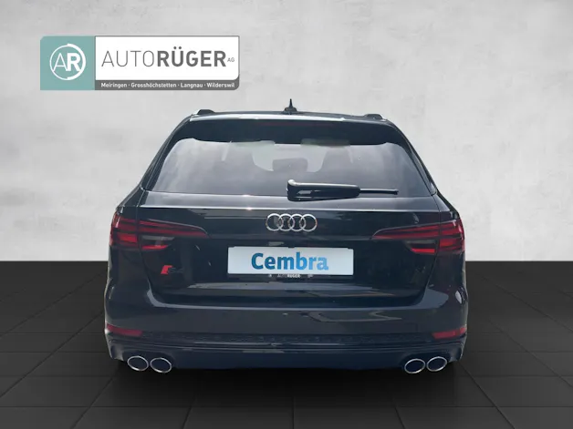 AUDI S4 Avant 3.0 TFSI quattro tiptronic