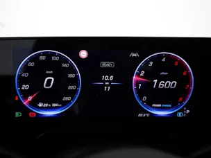 MERCEDES-BENZ GLB 220 4Matic 8G-Tronic