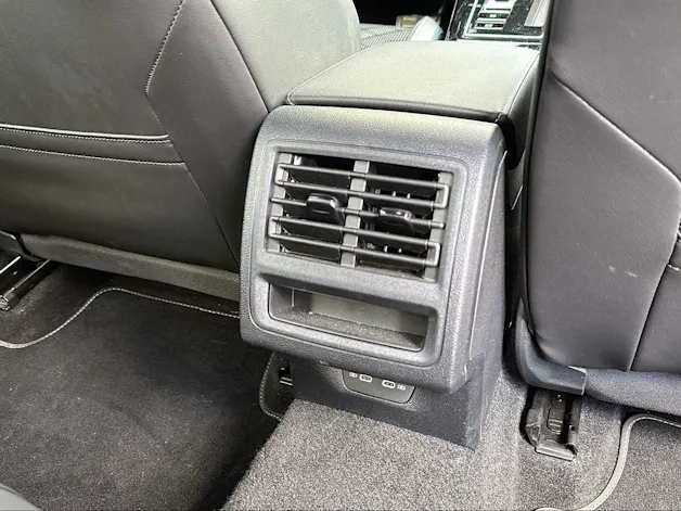VW Golf 1.5 e TSI mHEV R-Line DSG