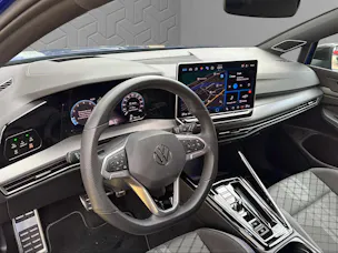 VW Golf 1.5 e TSI mHEV R-Line DSG