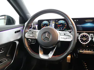 MERCEDES-BENZ A 180 Night Star AMG Line