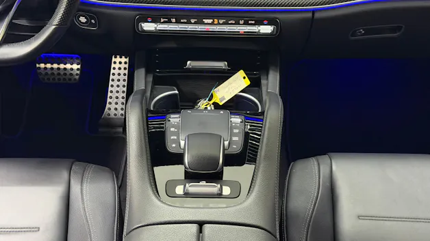 MERCEDES-BENZ GLE 300 d 4Matic AMG Line 9G-Tronic