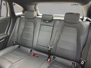 MERCEDES-BENZ EQA 350 4Matic Swiss Star