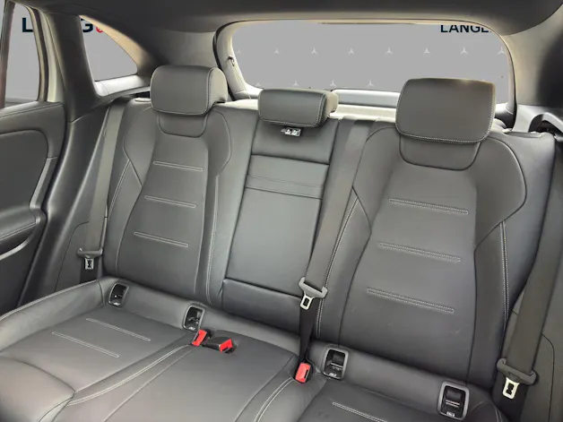 MERCEDES-BENZ EQA 350 4Matic Swiss Star